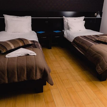 Hotel Novak Zvornik Extérieur photo