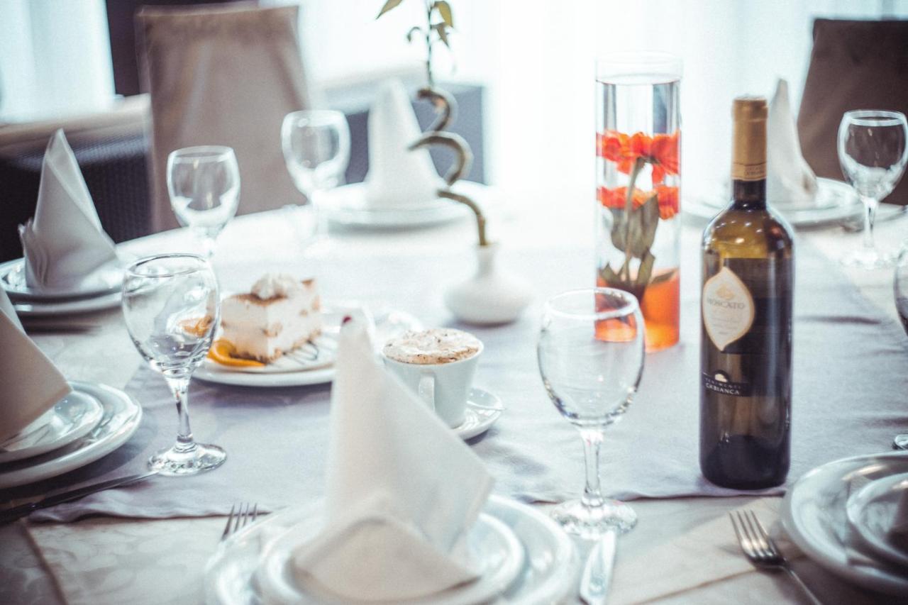 Hotel Novak Zvornik Extérieur photo