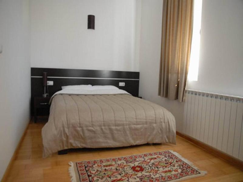 Hotel Novak Zvornik Extérieur photo