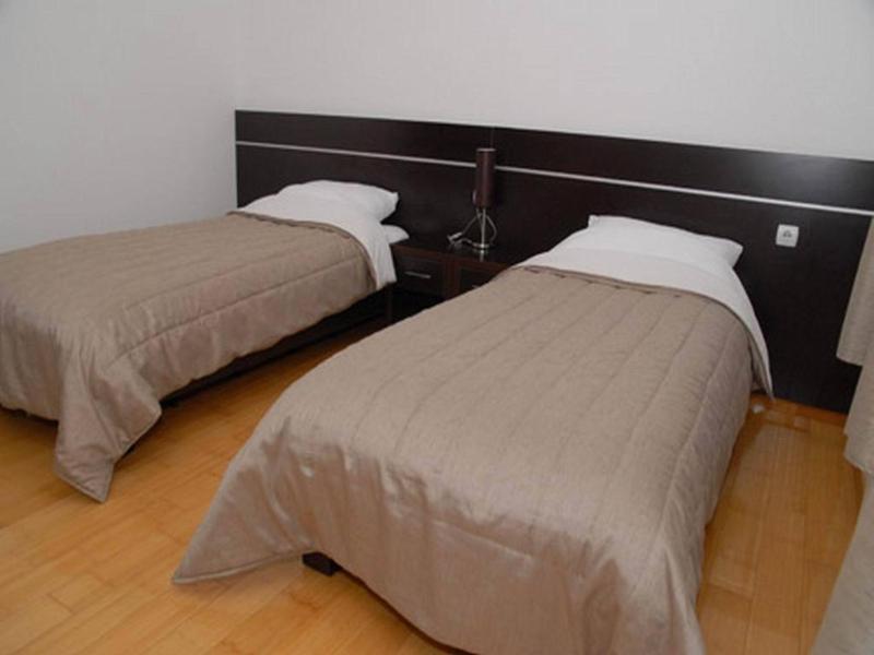 Hotel Novak Zvornik Extérieur photo