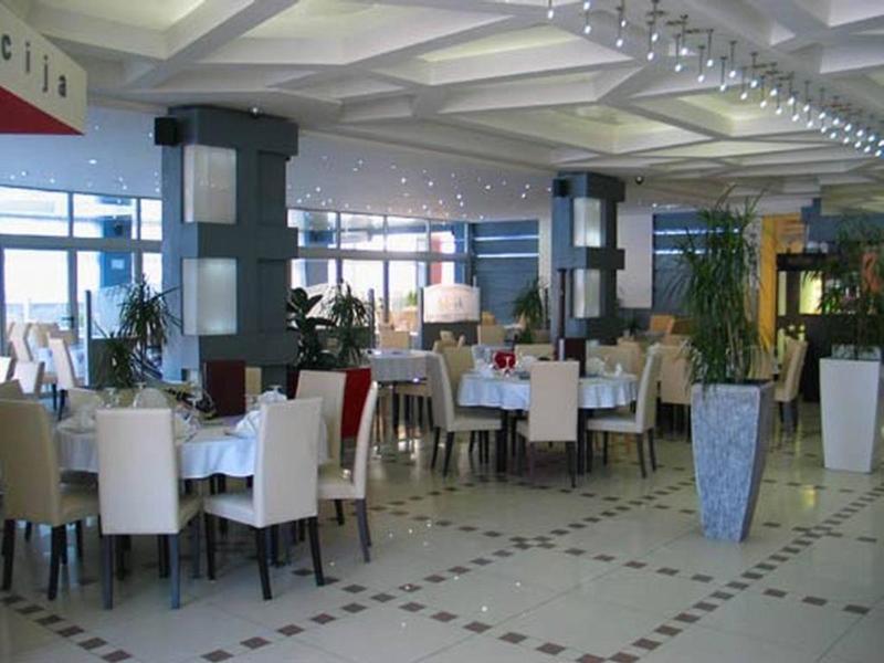 Hotel Novak Zvornik Extérieur photo