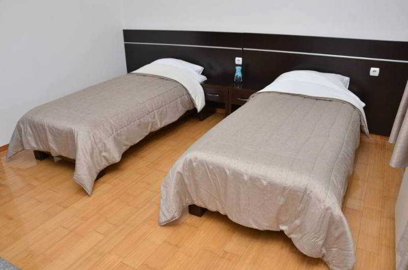 Hotel Novak Zvornik Extérieur photo